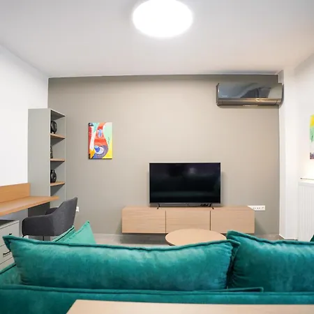 Euphoria * Τρίκαλα